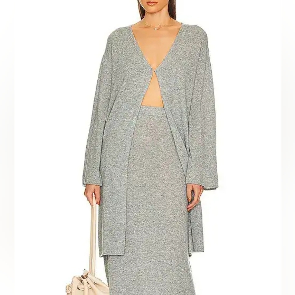 HELSA einer cashmere cardigan in grey